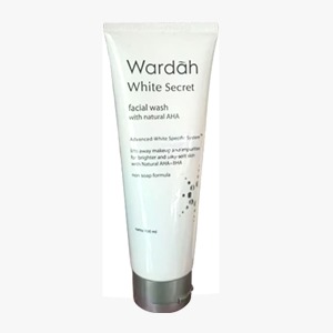 WARDAH CRYSTAL SECRET/CLARFYNG FACIAL WASH TUB 100mL