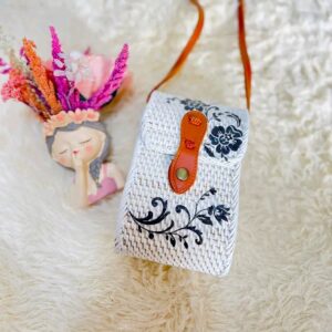 Handcrafted Rattan Phone Bag with Aesthetic Design