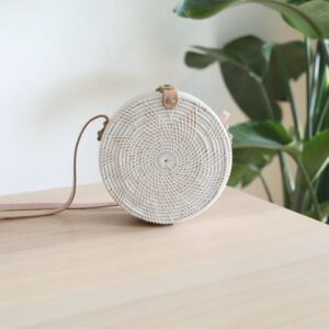 White Round Rattan Crossbody Bag