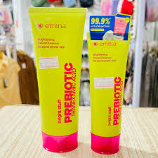 Emina Bright Stuff Prebiotic Tranexamic Acid Brightening Facial Cleanser 100ml - Image 2