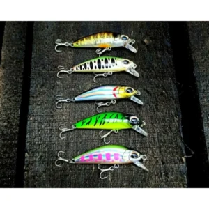ASTUTI REPLICA MINNOW SIZE 5.5CM. WEIGHT 6.5GRAM KESTING BAIT